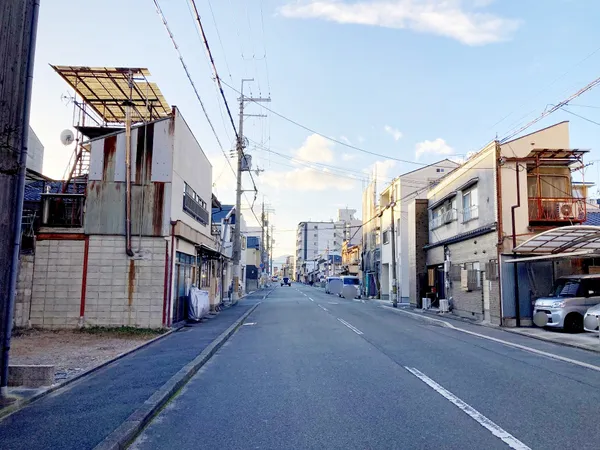 北側道路（太子道通）