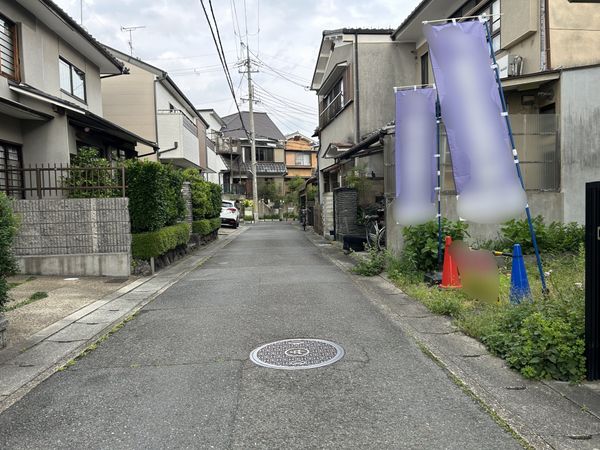 前面道路含む外観