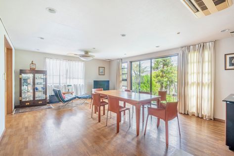 右京区花園天授ケ岡町 リビング