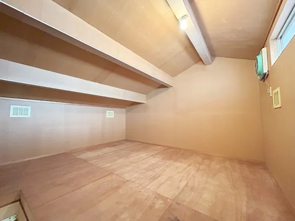 天井裏収納。