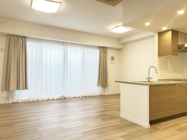 ジオ京都嵯峨嵐山 リビング