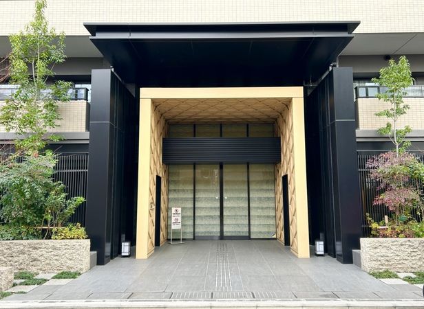 ジェイグラン京都西大路 エントランス エントランス