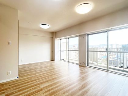 マンハイム五条 リビング