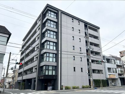 プレサンスロジェ京都円町 外観