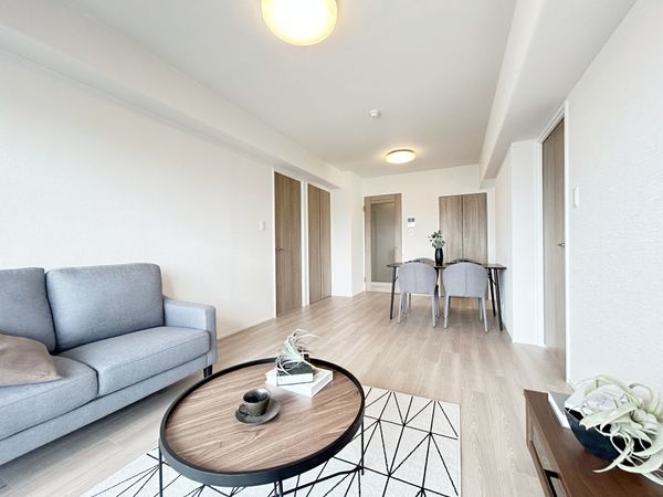 コスモワンダータウン リビング