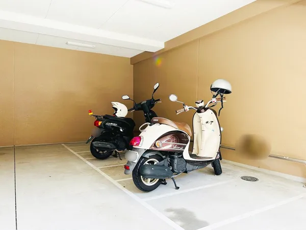 バイク置場