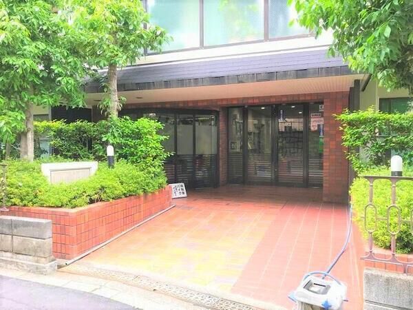 嵯峨スカイハイツ エントランス