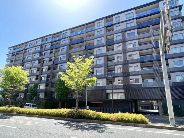 プレミスト京都西院 外観