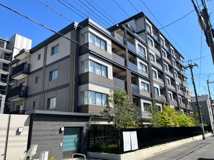 プレミスト京都西院 外観