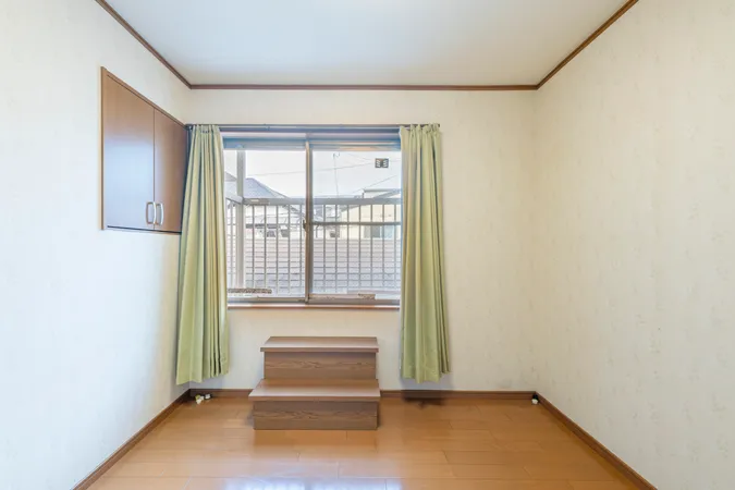 【洋室（約4.5帖）】