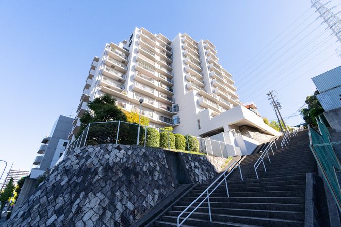 緑地東ロイヤルマンション 外観