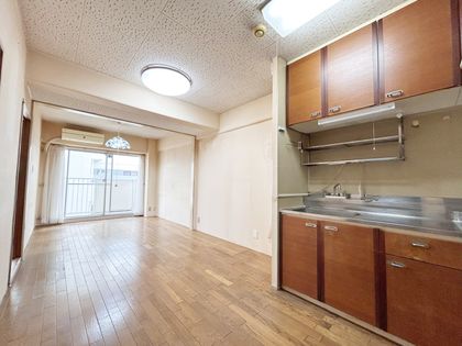 東三国スカイハイツ 室内