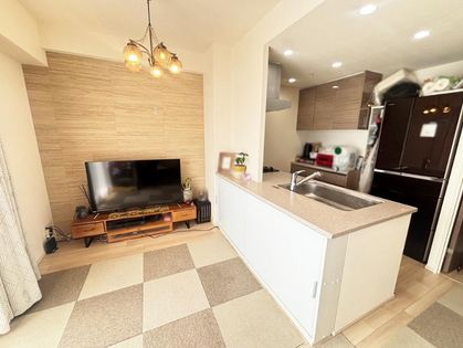 エスリード江坂グランアリーナ リビング