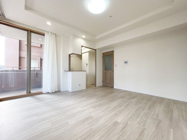 リッツ吹田デュオ リビング