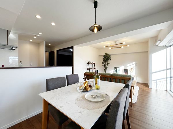 ライオンズマンション第6江坂 リビング