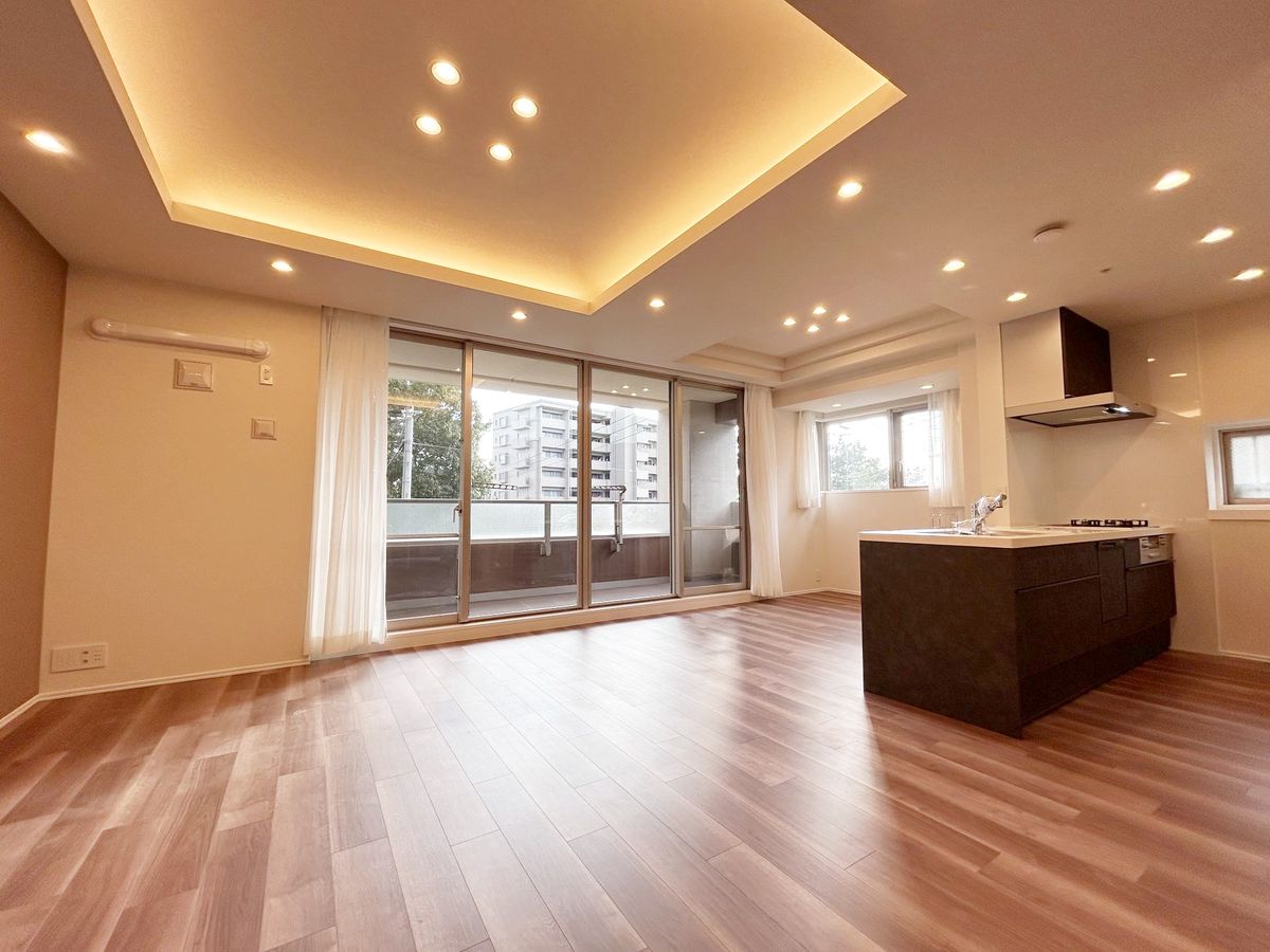 セレッソコート緑地公園レジデンス リビング リビング