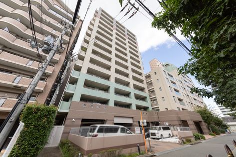 藤和江坂ホームズベネフィール 外観