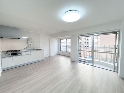 大建コーポ江坂 リビング