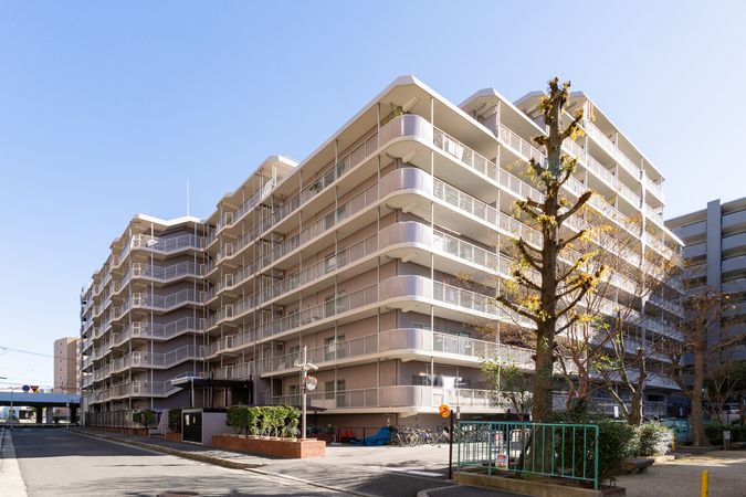 緑地公園グランドコーポ 外観