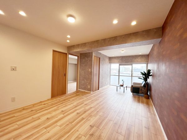 ファミリーコーポ江坂 エントランス