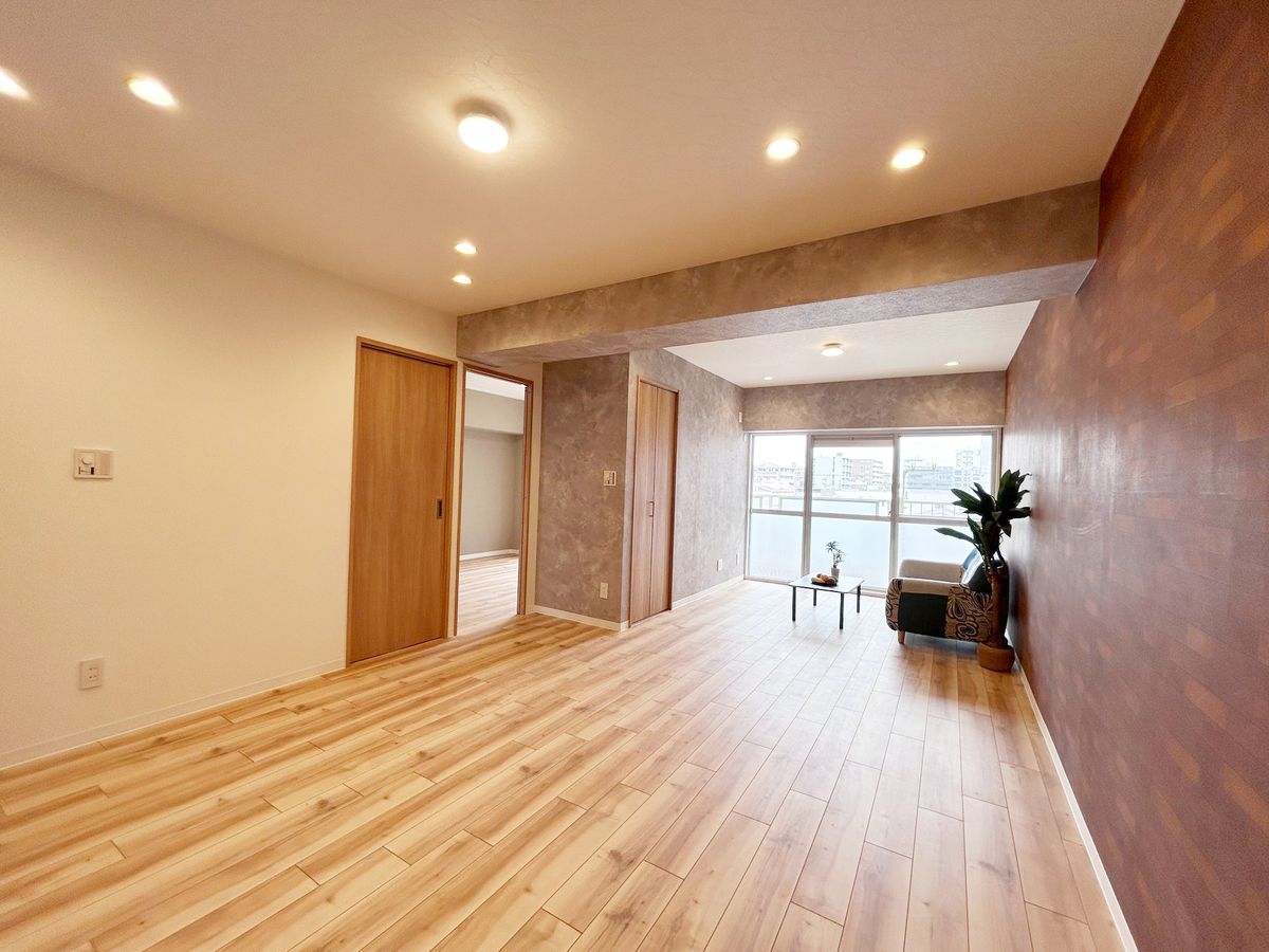 ファミリーコーポ江坂 エントランス エントランス