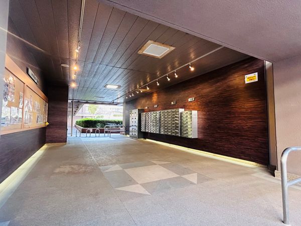 グリーンタウン島江 8棟 エントランス グリーンタウン島江 8棟 エントランス