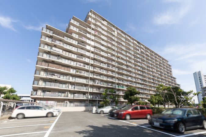 ユニライフ北大阪 弐号棟 外観