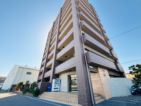 クレステージ吹田 外観