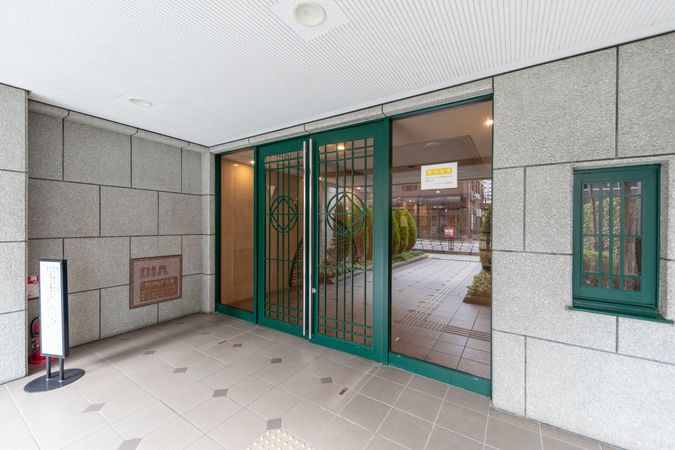 ダイアパレス江坂 エントランス ダイアパレス江坂 エントランス