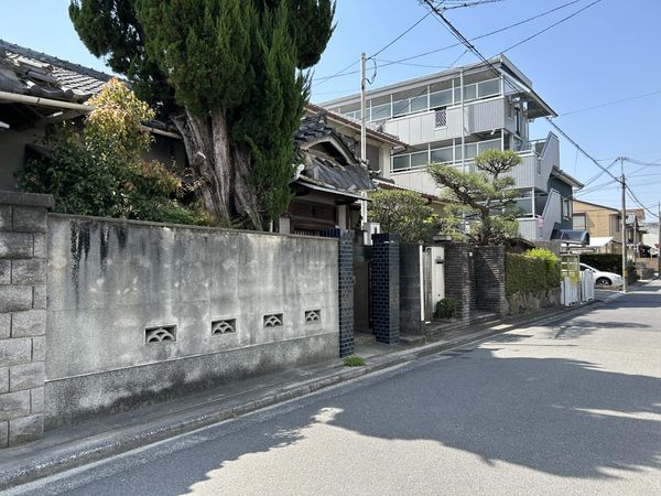 吹田市高城町 土地 前面道路含む外観 吹田市高城町 土地 前面道路含む外観