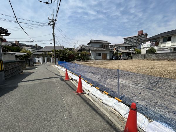 吹田市山田東4丁目 前面道路含む外観 吹田市山田東4丁目 前面道路含む外観