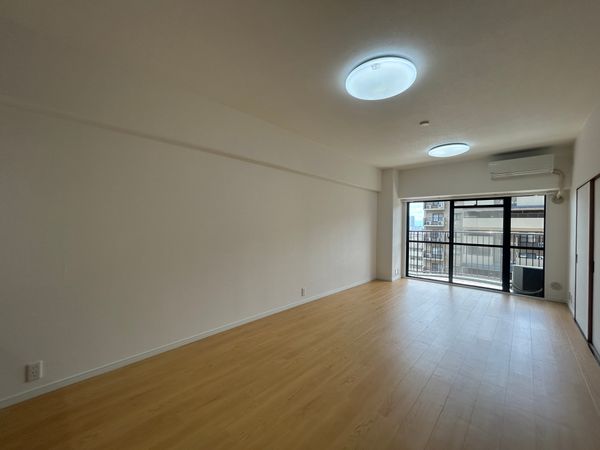 ユニハイム千里丘 1号棟 リビング ユニハイム千里丘 1号棟 リビング