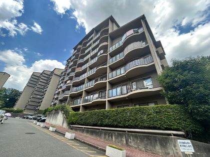 ユニハイム千里丘 1号棟 外観
