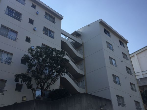 千里月見ヶ丘ハイツ A棟 外観 千里月見ヶ丘ハイツ A棟 外観