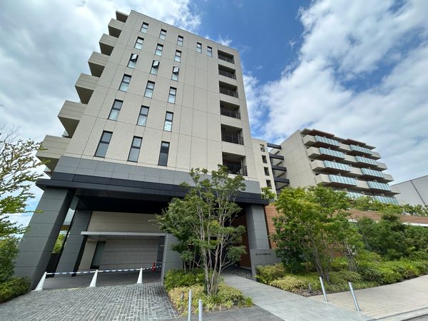 パークナード吹田SSTエクラ 外観
