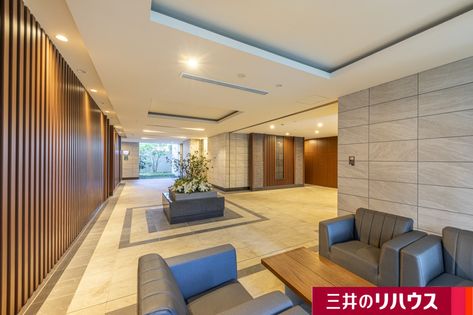 ローレルスクエア健都ザ・テラス エントランス