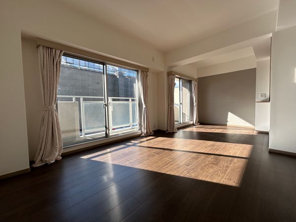 ステイツ吹田千里丘 リビング