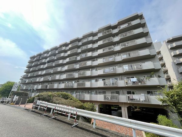 日興千里丘スカイマンション B棟 外観