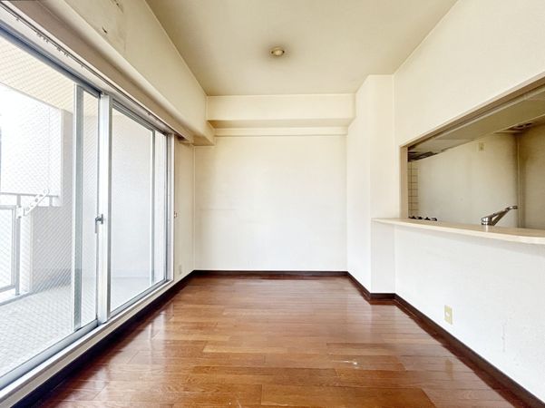 ステイツ吹田千里丘 室内