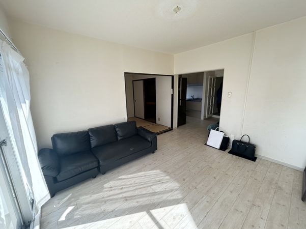 メゾン千里丘 U棟 リビング