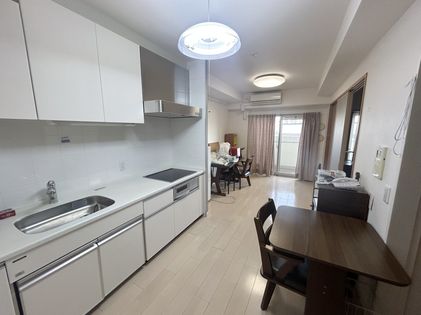 エイジングコート千里丘 リビング