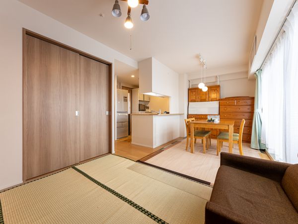 MIRAIMOスクエア リビング