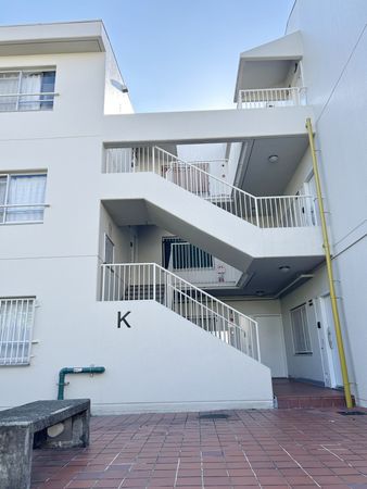 千里月見ヶ丘ハイツ K棟 外観
