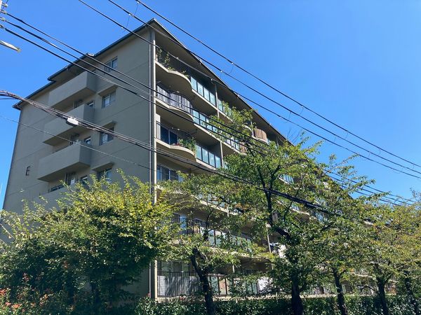 メゾン千里丘 E棟 外観