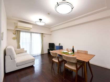 クレアガーデン高槻プレミアム リビング