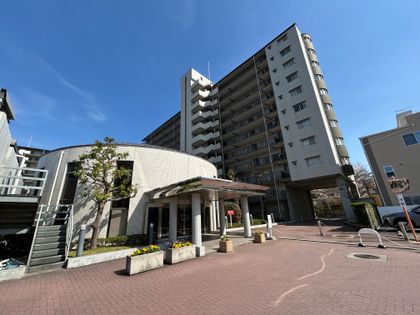 アドリーム千里丘 外観