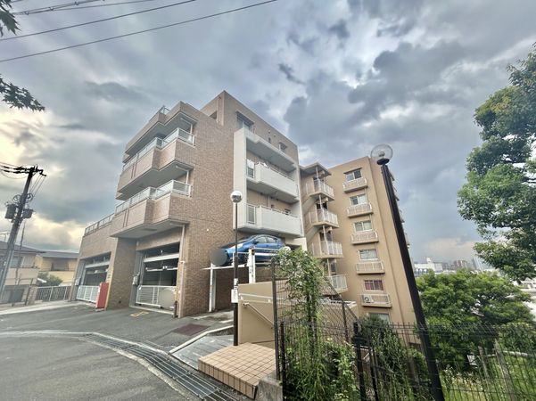 グローバル吹田新芦屋 外観 グローバル吹田新芦屋 外観