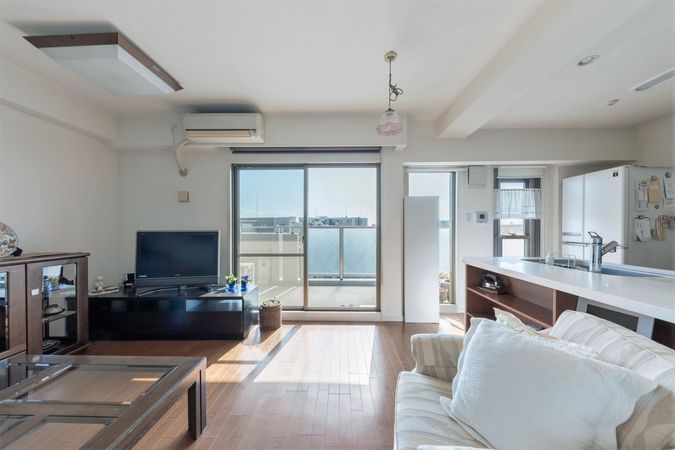 ソフィア千里丘ブライトスクエア リビング