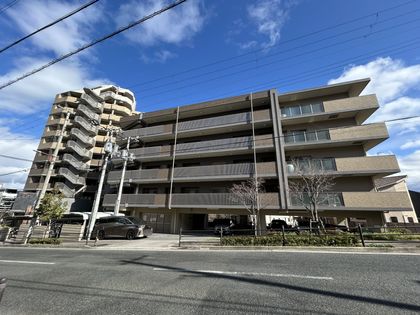 プロパレス吹田モナークヒルズ 外観