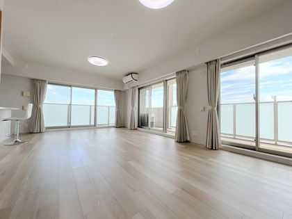 ディモア吹田千里丘 リビング